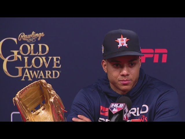 Astros' Jeremy Pena makes MLB history with Gold Glove win