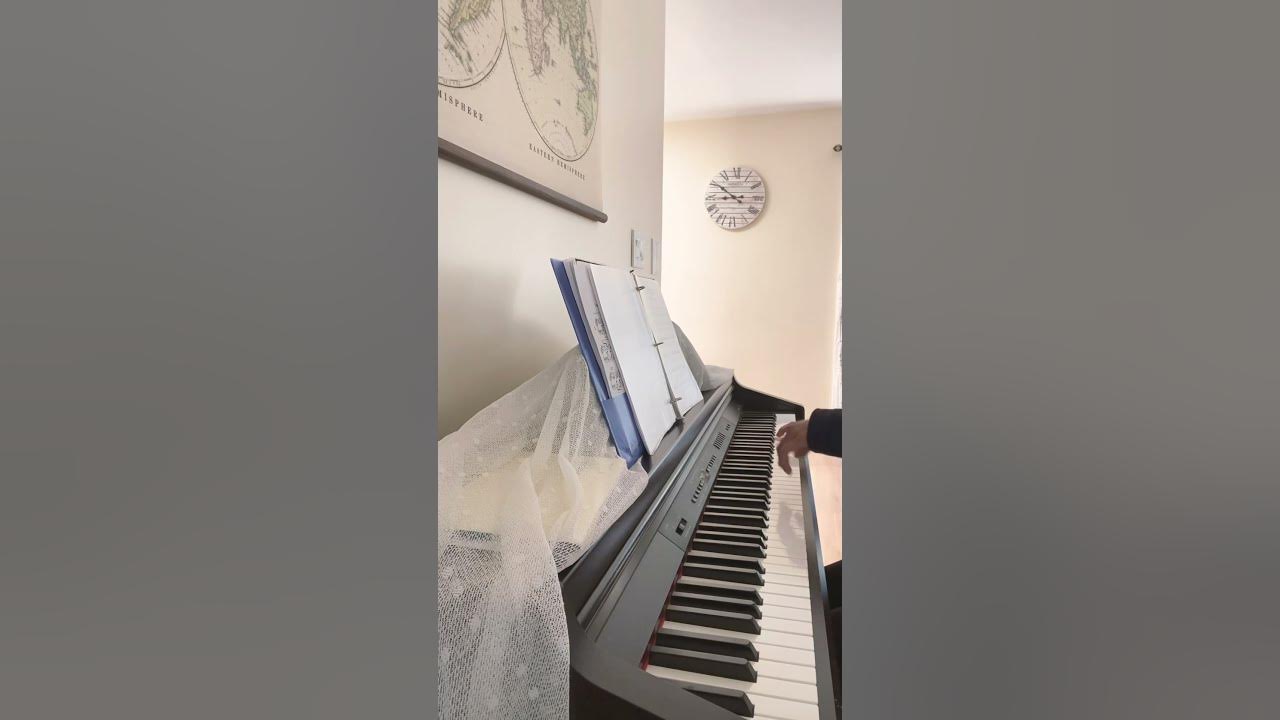 Practicing Mozart’s Twinkle Twinkle Little Star variations - Variation 1 Practicing Mozart’s Twinkle Twinkle Little Star variations - Variation 1