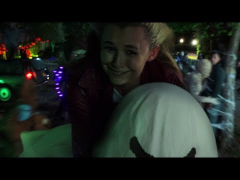 fantasma-le-roba-el-libro-a-sarah-|-escalofríos-2-(2018)-|-1080p-latino