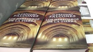 LOS HEREDEROS DE LA TIERRA de  Ildefonso Falcones : continuación de la novela  La catedral del mar