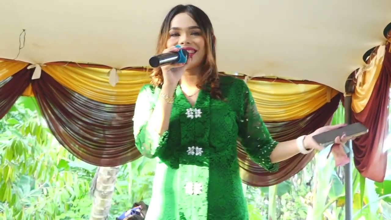 LAGU KARO II LA TERSAMBARI II VOCAL NOVI BR TARIGAN.