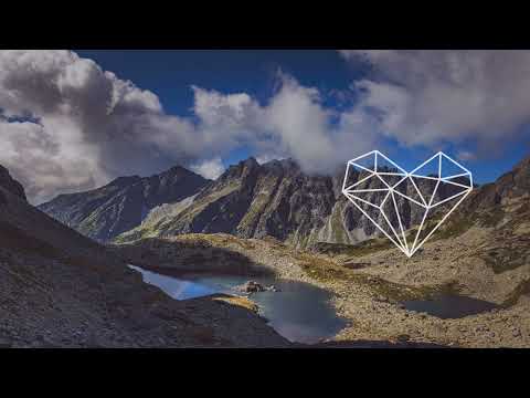 Mâhfoud & To Ricciardi Ft. Melody Sanderson - La Vie En Noir (Original Mix) [Melodic House 2022] adlı videoyu YouTube'da izle