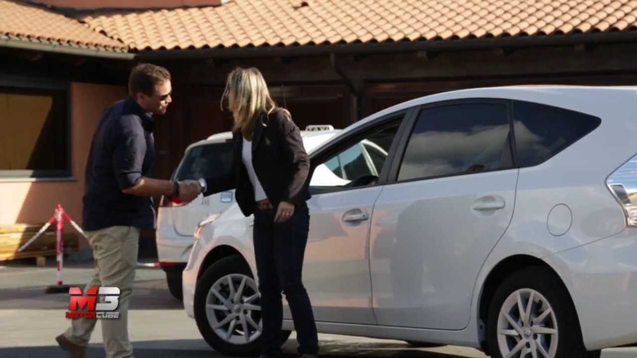 Toyota Prius Plus 14 Taxi Driver Test Youtube