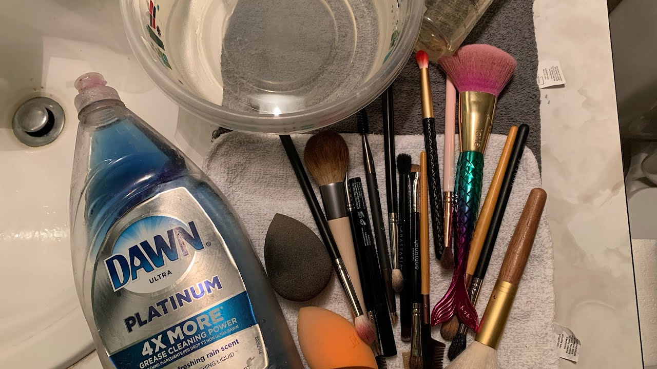 How to clean Makeup brushes - YouTube