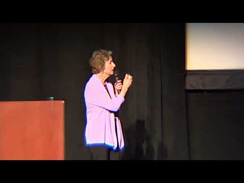 jaqueline-eberstein-at-ketofest-2017---the-road-to-type-2-diabetes-and-how-low-carb-can-prevent-it