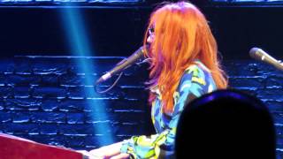 Tori Amos Brussels May 28th  2014 Wedding day