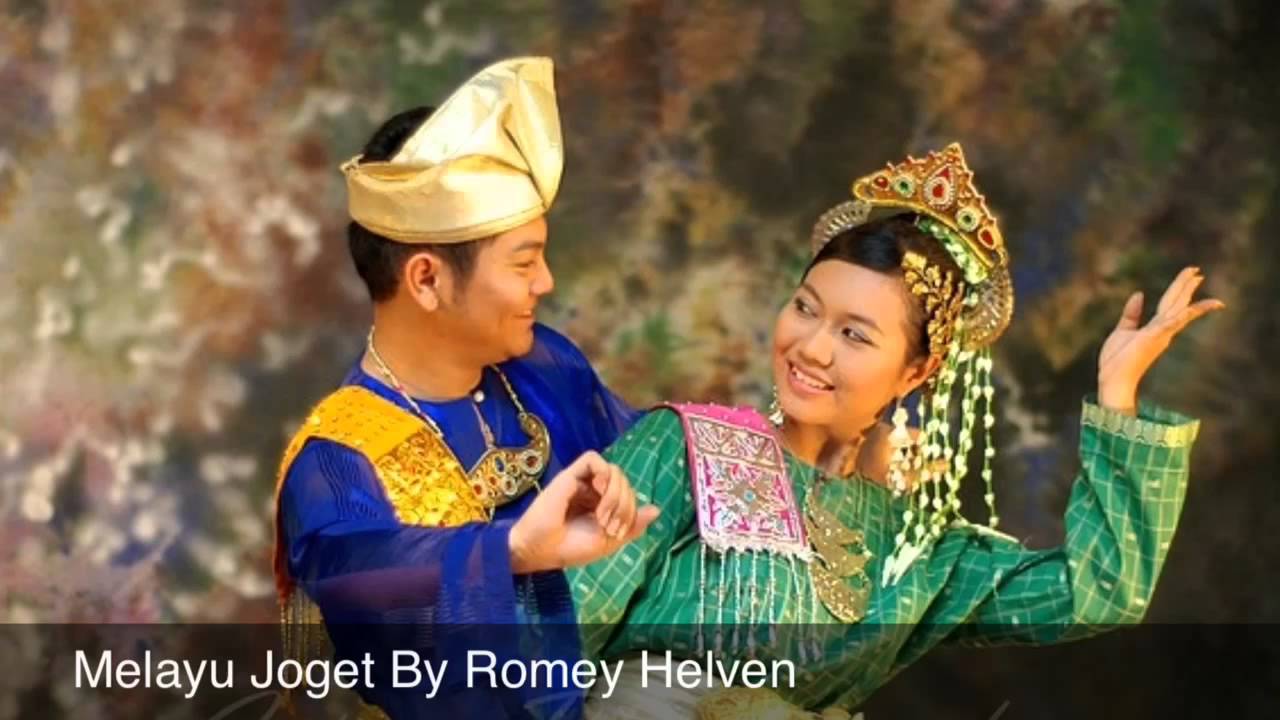 Malay traditional dance instrumental By Romey Helven - YouTube