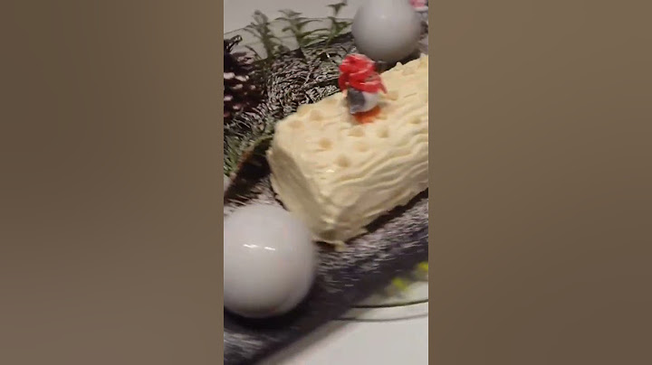 comment réussir sa bûche de Noël maison ❓❓❗❗#shorts #ytbshorts #nadiaaouane #viral #bûchedenoël