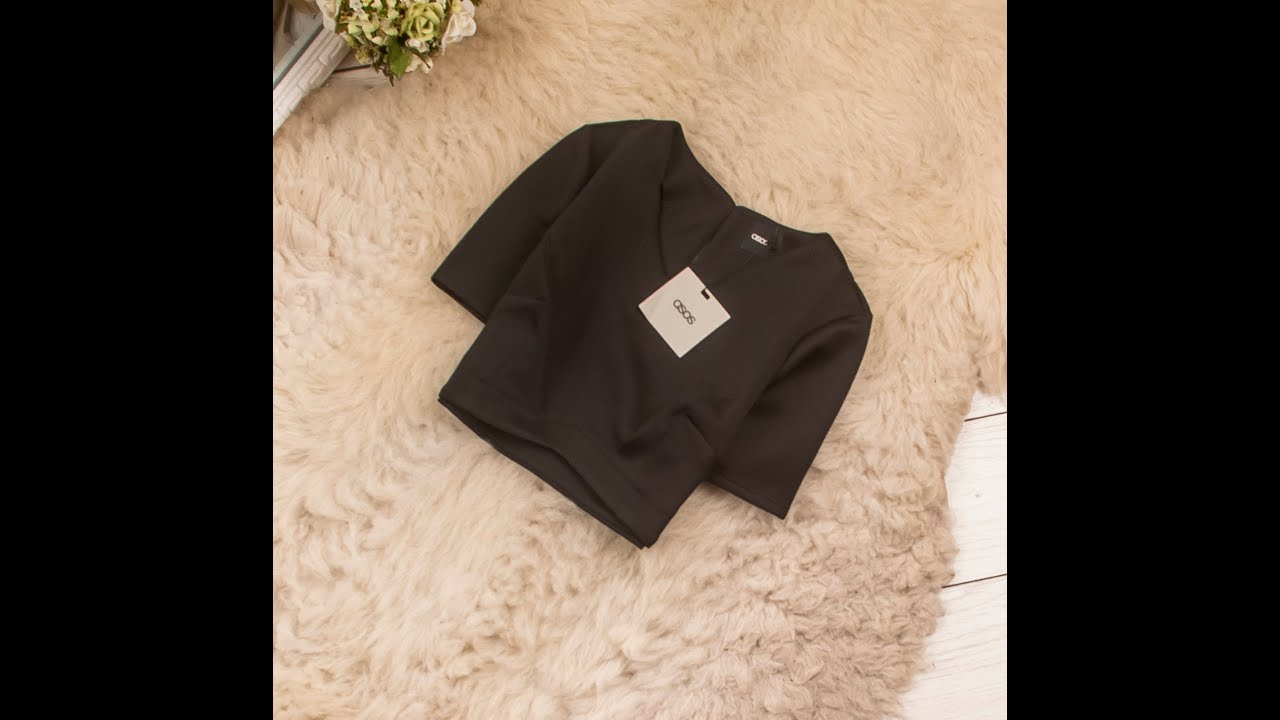 🕊Очень качественный плотный кроп топ от Asos рр 6 наш 40🌹😍