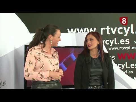 Entrevista y actuación de Elianne