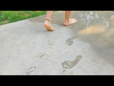 Summer Feet with Footprints👣FOOT FETISH
