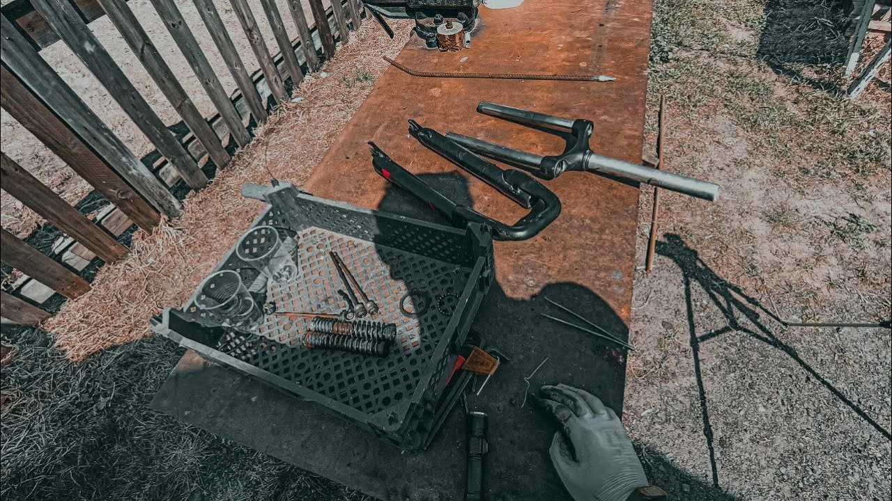 КАК ПРАВИЛЬНО РАЗОБРАТЬ ВИЛКУ НА ВЕЛОСИПЕДЕ - YouTube