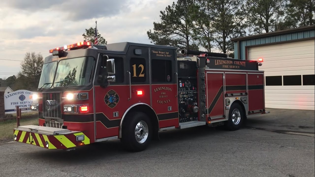 Lexington County Fire Service Engine 312 Responding To MVC YouTube