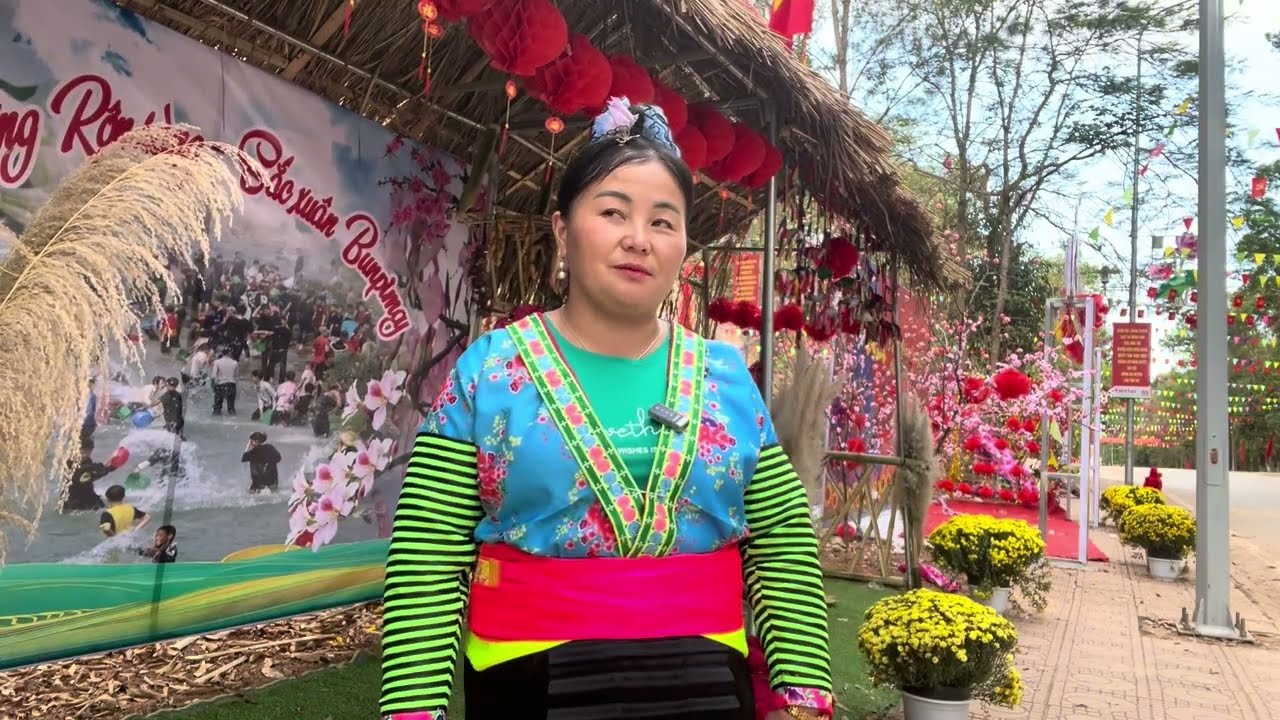 Nkauj kiab nkauj ntxhoo mus hu plig tom tshav pob vim tu siab lawm 20/2/2026