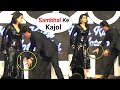 Shahrukh Khan Adjusting Kajol's Chair Will Win Your Heart | Kuch Kuch Hota Hai 20 Years Celebration