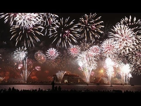 New Year's fireworks in Dubai are included in the Guinness Book of Records.