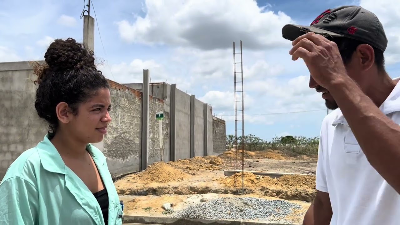 Homem finge agressão só pra mulher nn viajar e veja oq aconteceu ￼