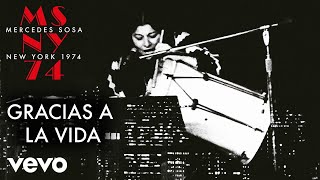Mercedes Sosa - Gracias a la Vida (En Vivo NY) (Official Video)