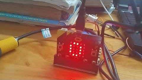 Bộ đếm sản phẩm thực tế bằng Microbit trong dạy học Stem