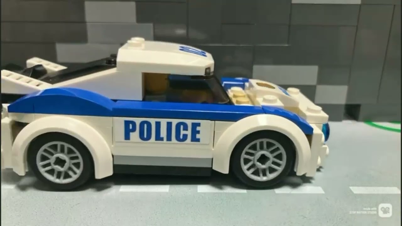 Bad guy gets tricked by police - Lego StopMotion Movie