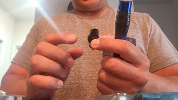 Removing seized / stuck battery cap from maglite
