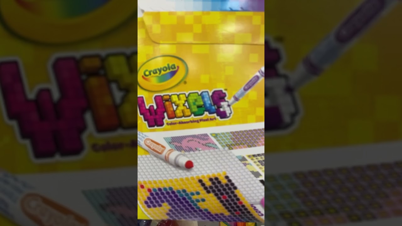 CRAYOLA WIXELS COLOR ABSORBING PIXEL ART #crayola #wixels #pixelart #shorts  