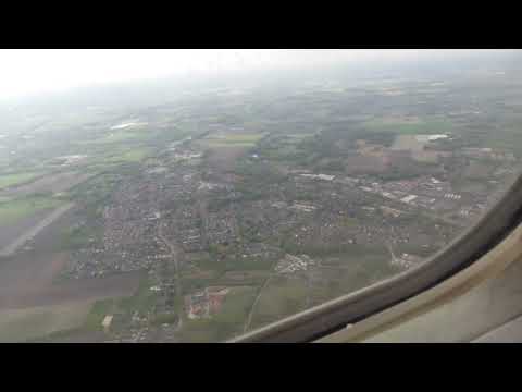 Weer vliegend boven Nederland + landing op Eindhoven Airport (01-05-2022) (2)