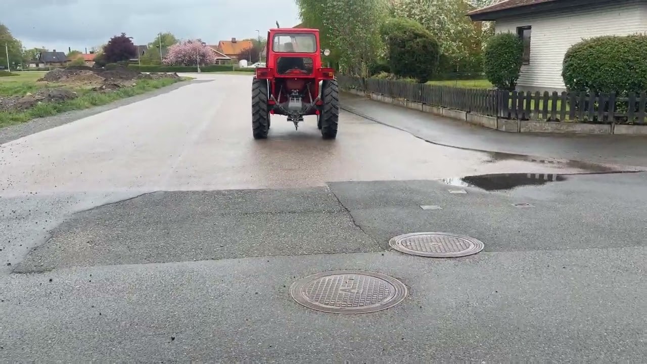 Veterantraktor MASSEY FERGUSON 135