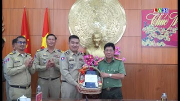 Ty Công an tỉnh Prây Veng ( Vương quốc Campuchia) đến chúc Tết công an tỉnh Long An