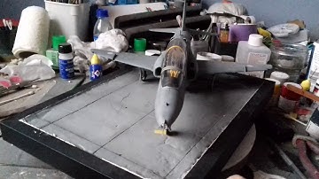 Revell 1/32 BAe Hawk T.1A