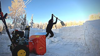 Snow Blowers Challenge  Clearing my neighbors driveway