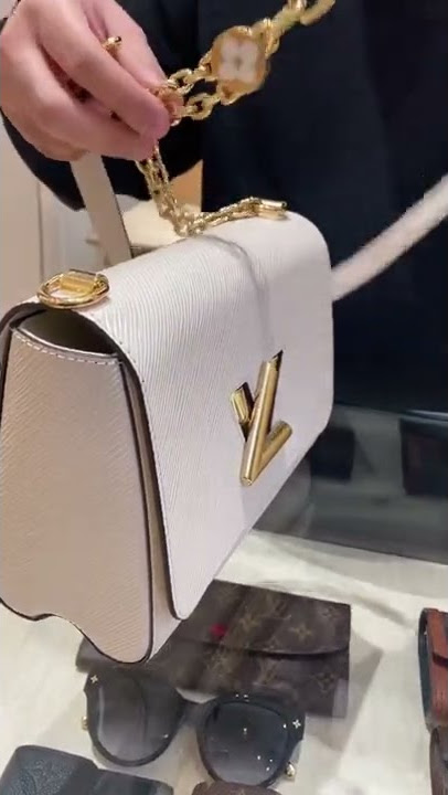 Look: The Exact Louis Vuitton Bag Spotted On Jung Ho Yeon