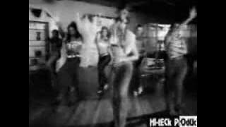 Various Females set to Neyo-sexylove