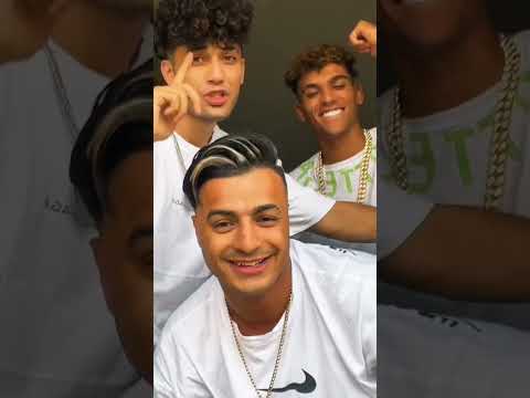 واخده حته من الملايكه   توفيق 