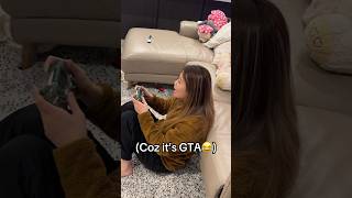 She played GTA for the first time 🎮👧🏻🤣 #shorts #couple #relationship