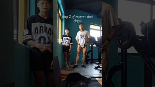 14Yr Bodybuilder And 22Yr Bodybuilder