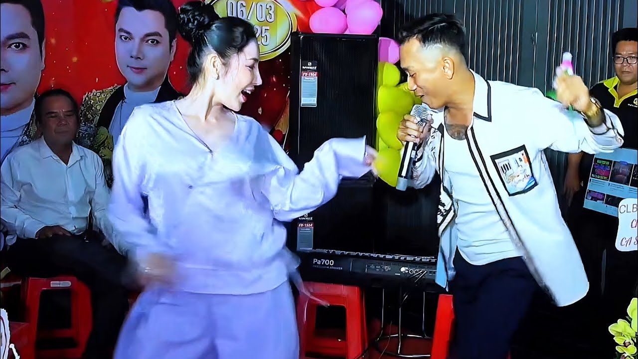 THÁNH LẠC TRÔI cùng em gái xinh đẹp CVVC HUYỀN TRANG nhảy cực sung