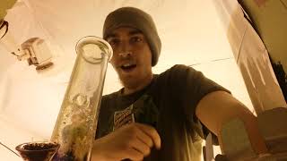 Smoking sesh in the grow room
