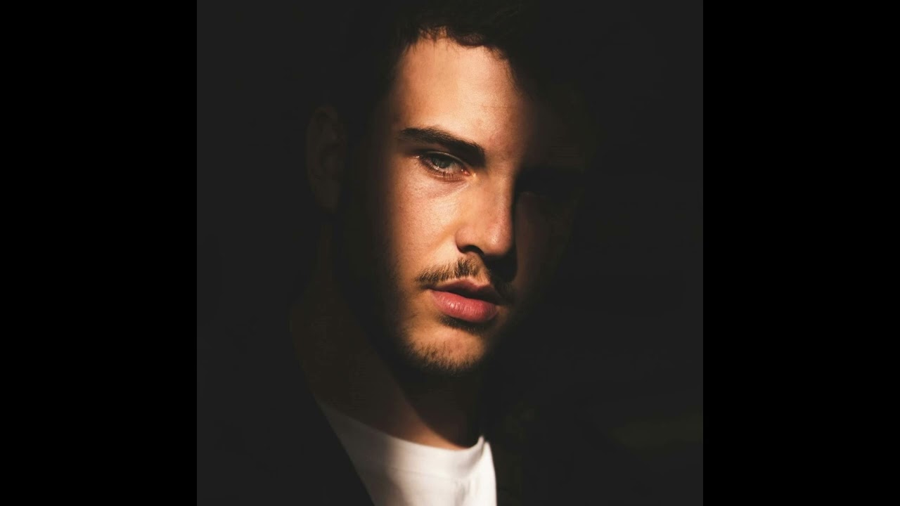 My Paradise - A Passionate Love Story of Chaos, Desire, and Dreamlike Romance