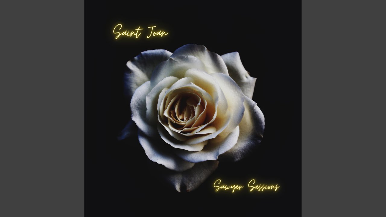 Mira Standing Outside A Broken Phone Booth With Money In My Hand en YouTube Mira Standing Outside A Broken Phone Booth With Money In My Hand en YouTube