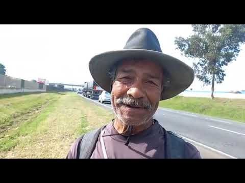 "Garimpeiro de Curitiba" percorre estradas em busca de tesouros perdidos