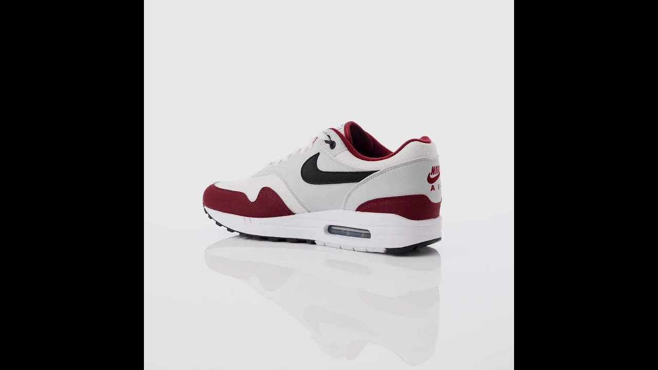 maroon and white nike air max