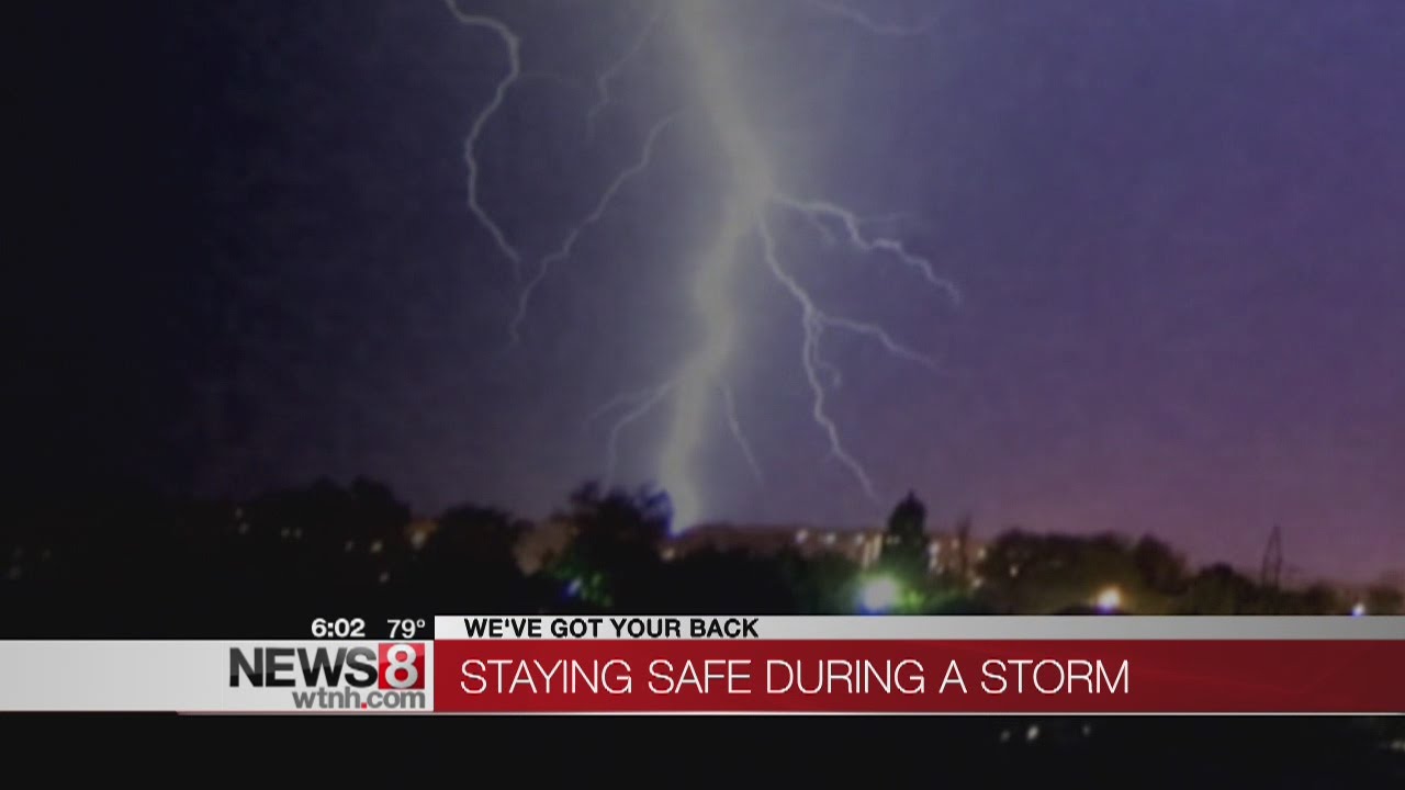 How to protect yourself from lightning strikes - YouTube