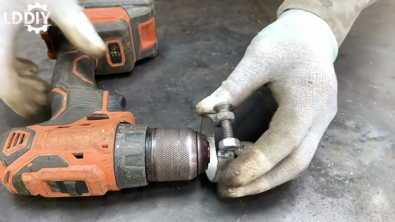 This Farmer Invented a Very Simple Hole Digging Tool  LD-DIY