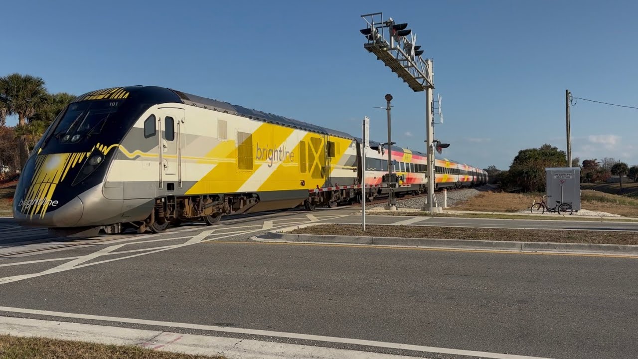 BLF 704 red  meets FEC TRAIN 105 @ 4:46pm 2-26-26