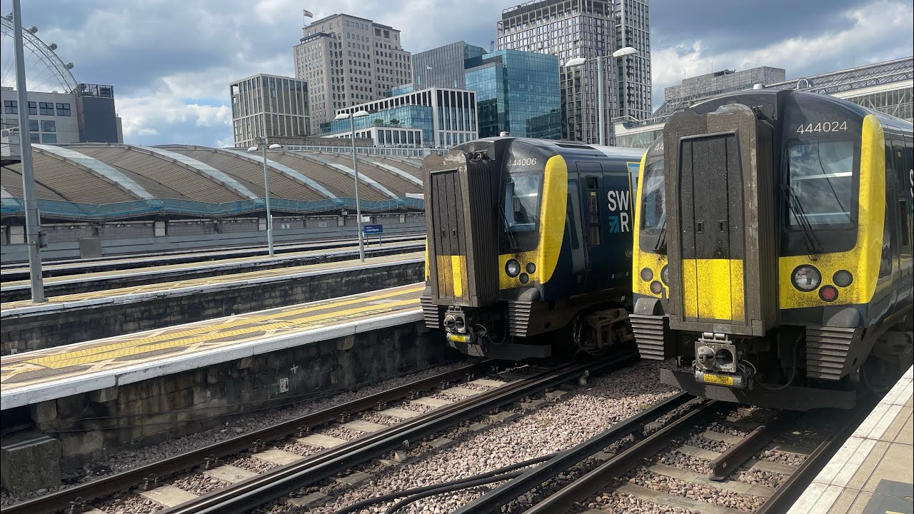 Rush Hour Trains at London Waterloo