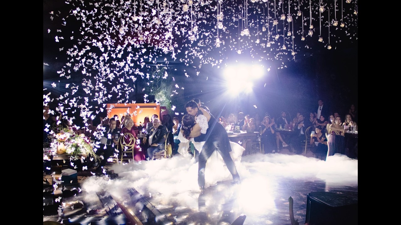 La boda de Lily y Nicolás completa, en media jornada.