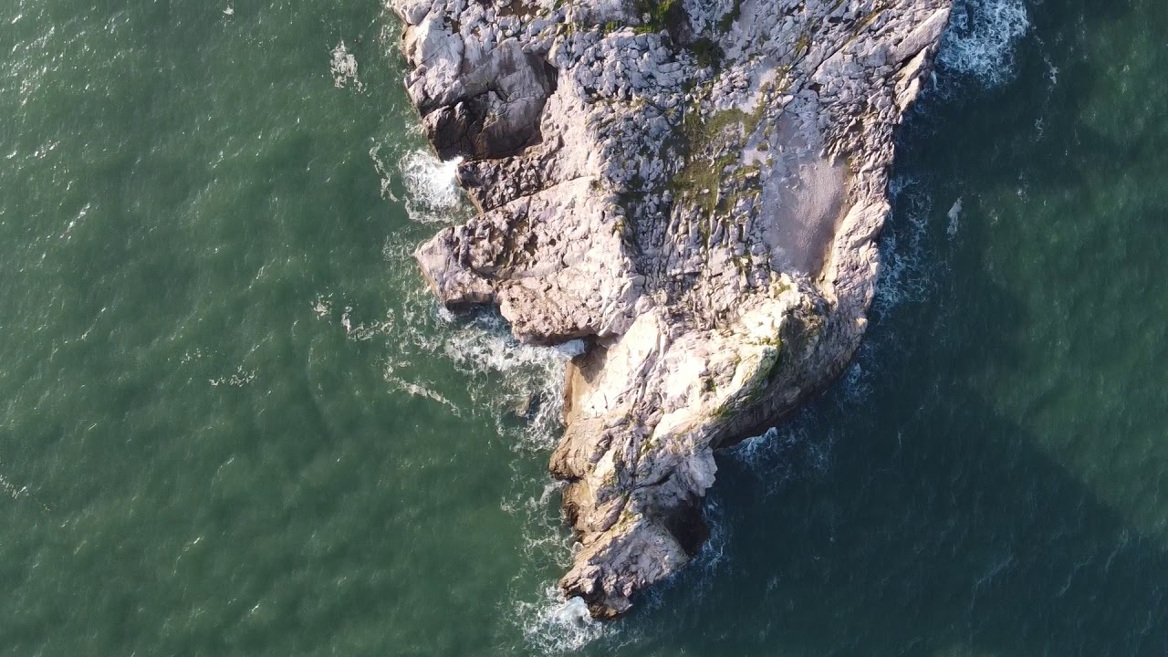 Drone footage of Long Quarry Walls Hill Torquay