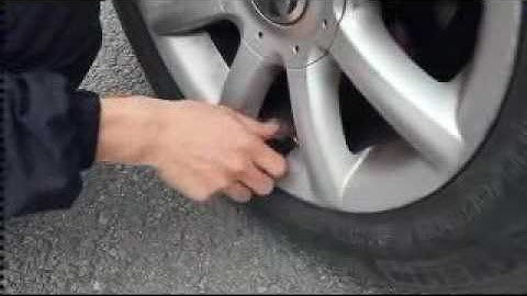 Tire Pressure Monitoring System with 4 Sensors, Tire Pressure, Tire Temperature   YouTube online vid