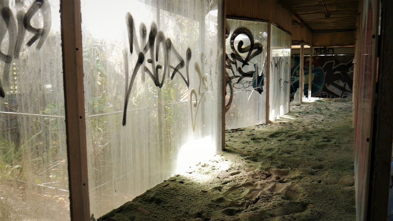 You won't believe what this ABANDONED MUSEUM was known for - YouTube